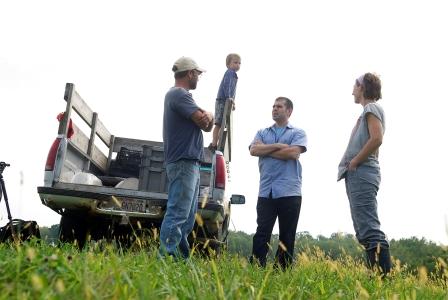Luke visits one of his source-farms (and fellow Local Hero Award winner), Ridgeland Harvest.