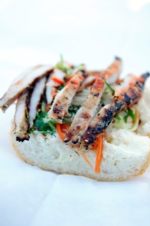 HA LONG BAY - Pork banh mi