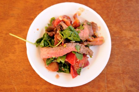 OSTERIA PAPAVERO - Insalata rifatta, cold beef salad with tomatoes, cucumbers, chile and mint